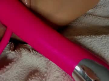 webcam girl star_gazing live cam image #2503611