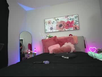 webcam couple ari_lovexo live cam image #5264905