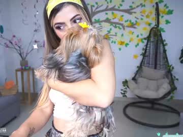 webcam girl dani_moore live cam image #1633081