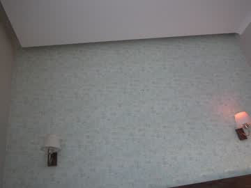 webcam girl erikabee live cam image #1011880