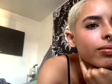 webcam girl fxrbiddenfruitt live cam image #5340966