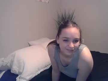 webcam girl sweetpiebri live cam image #5928695