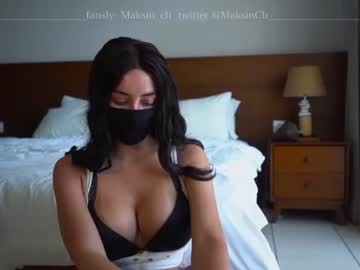 webcam girl maksin_cb live cam image #3300284