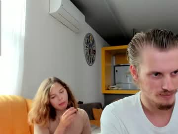 webcam couple lyaksi live cam image #4337690