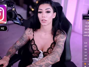 webcam girl evelyne92 live cam image #900063