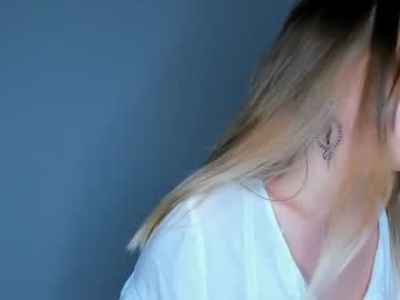 webcam girl lindamildreda live cam image #5112356