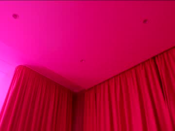 webcam girl aveksmr live cam image #5660479
