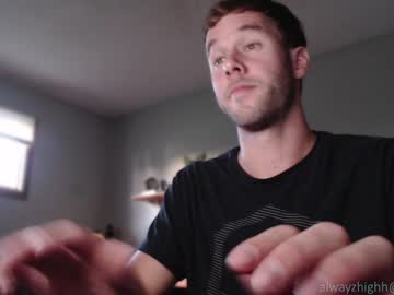 webcam man alwayzhigh live cam image #2495411