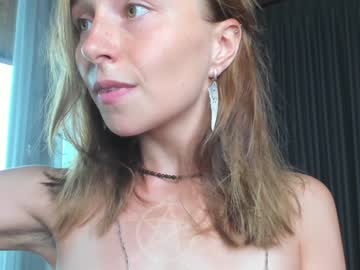 webcam girl click_shlick live cam image #3127948