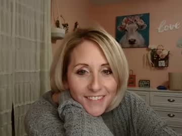 webcam girl joliexx41 live cam image #5720354