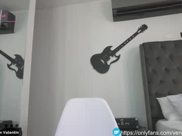 webcam girl venezolanacute live cam image #4270842