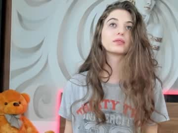 webcam girl mia_beka live cam image #3827818