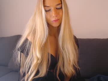webcam girl pervyblonde live cam image #1191543