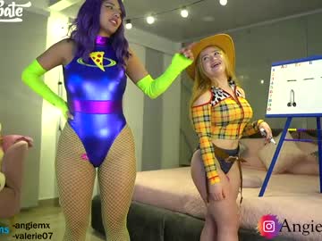 webcam girl nina_mon live cam image #3843678