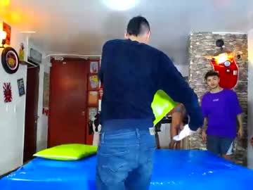 webcam man goldenyoi live cam image #5806821