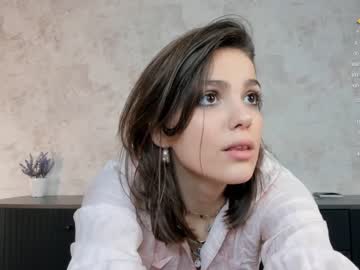 webcam couple emiliacourtney live cam image #5674767