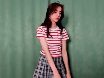 webcam girl elleweaver live cam image #4471844