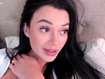 webcam girl lilyhotbrunette live cam image #5536350