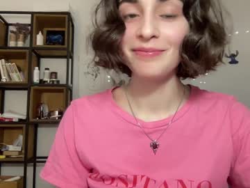 webcam girl wonderland_stia live cam image #6416938