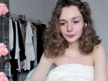 webcam girl mxxnsxsul live cam image #2298528