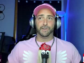 webcam man whaaaaaaaat live cam image #2273542