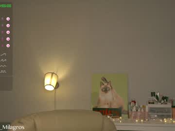 webcam girl mia_milagros live cam image #4793488
