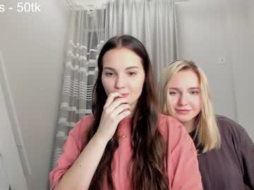 webcam couple reilbelll live cam image #5946859