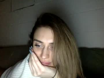 webcam girl yogagirl777 live cam image #837649