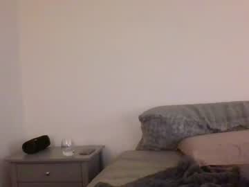 webcam girl rosegold18 live cam image #3000102