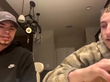 webcam man holdthesausagehostage live cam image #4170626