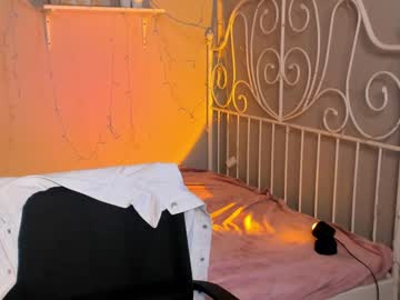 webcam girl linellali live cam image #2612935