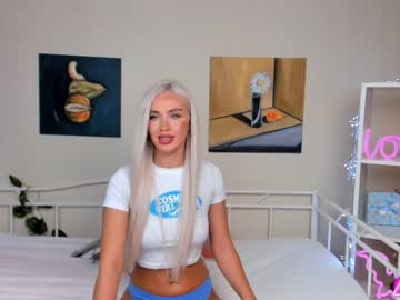 webcam girl katrinpolly live cam image #2087738