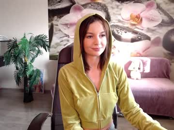 webcam girl jennycutey live cam image #3542152