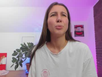 webcam girl shayleyyy live cam image #3104727