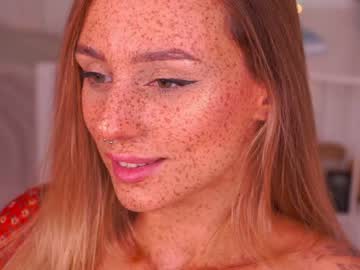 webcam girl artease live cam image #3382393