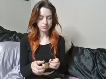 webcam girl milkywhiiite live cam image #2418318