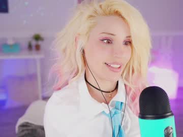 webcam girl cherrycrush live cam image #6687747
