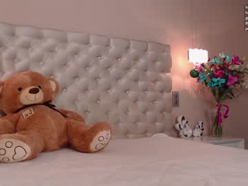 webcam girl cherry_beauty live cam image #900224