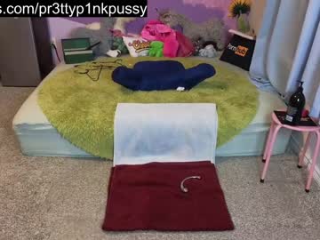 webcam girl pr3ttyp1nkpussy live cam image #4808930