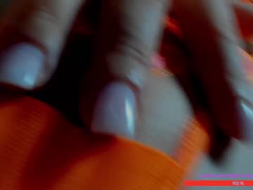 webcam girl legswattitude live cam image #5371157