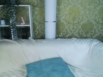 webcam girl liana_black live cam image #2001330
