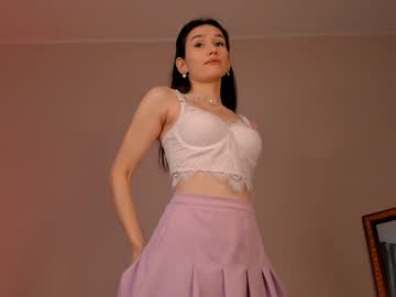 webcam girl juliepenningtona live cam image #5694777