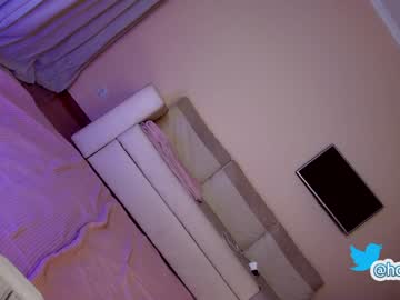 webcam girl hollyextra live cam image #3044503