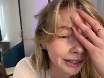webcam girl elli_harmon live cam image #6742870