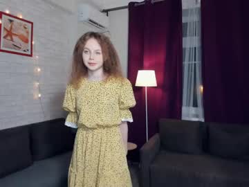 webcam girl sky_in_my_eyes live cam image #4035468