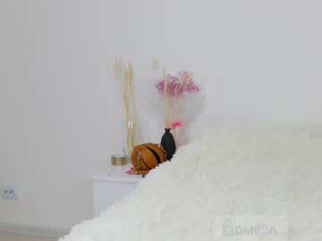 webcam girl lilly_mattsson live cam image #2651453