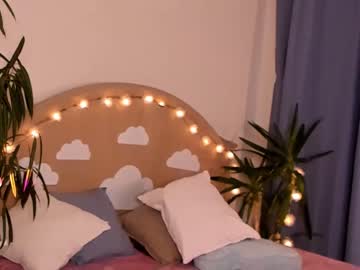 webcam girl linellali live cam image #2764530