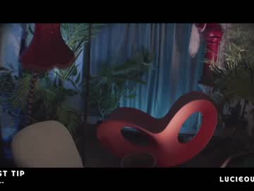 webcam girl lucieoude_ live cam image #3941928
