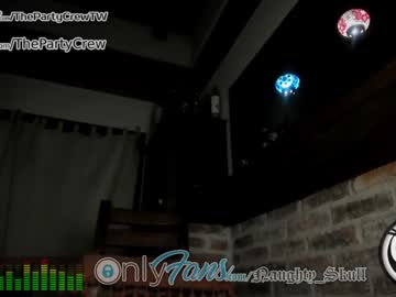 webcam girl naughty_skull live cam image #249972