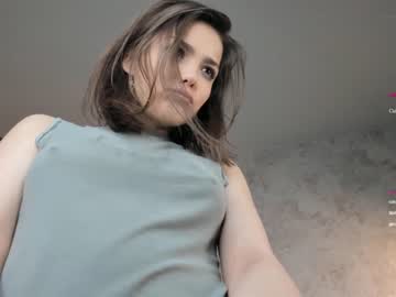webcam couple emiliacourtney live cam image #5645362